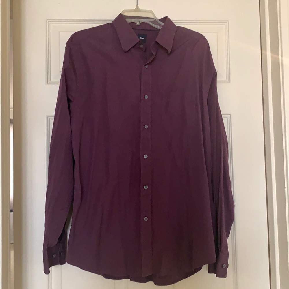 Gap Long Sleeve Buttoned Down Shirt